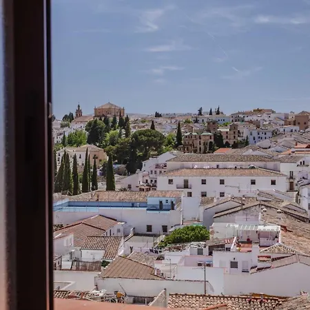 Bed and Breakfast Yanes *