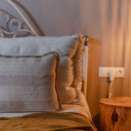 Bed & Breakfast Yanes