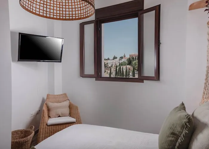 Yanes 住宿加早餐酒店 *