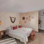 Yanes Bed & Breakfast